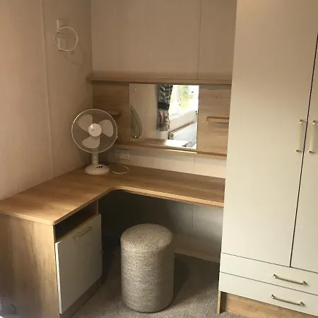 Üdülőpark Flamingo Land Private Caravan - No 8 Cedarwood Kirby Misperton