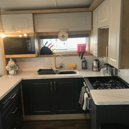 Flamingo Land Private Caravan - No 8 Cedarwood Aldeamento Turístico