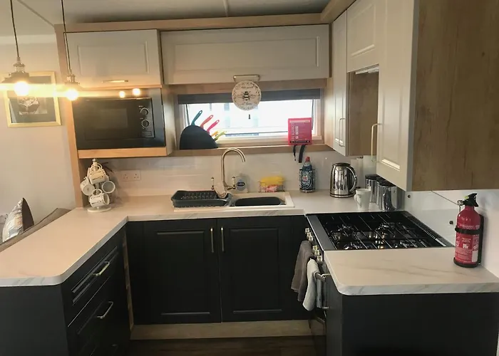 Flamingo Land Private Caravan - No 8 Cedarwood Aldeamento Turístico